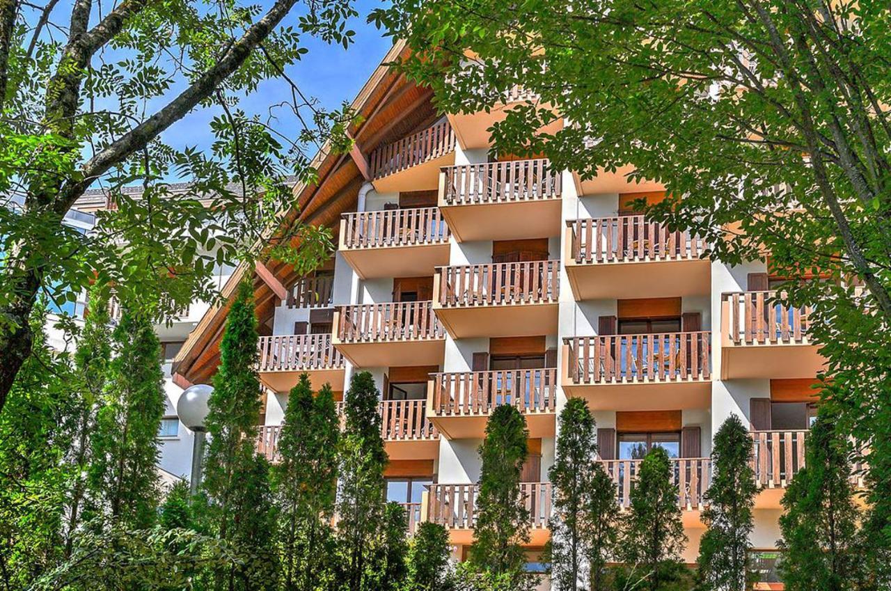Village Club Les Hyvans Шорж Екстериор снимка